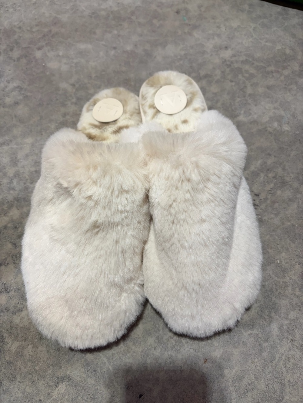 Anthropologie slippers